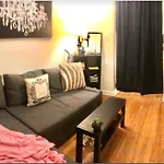 Cozy Room In Shared Apartment In Ues - Manhattan