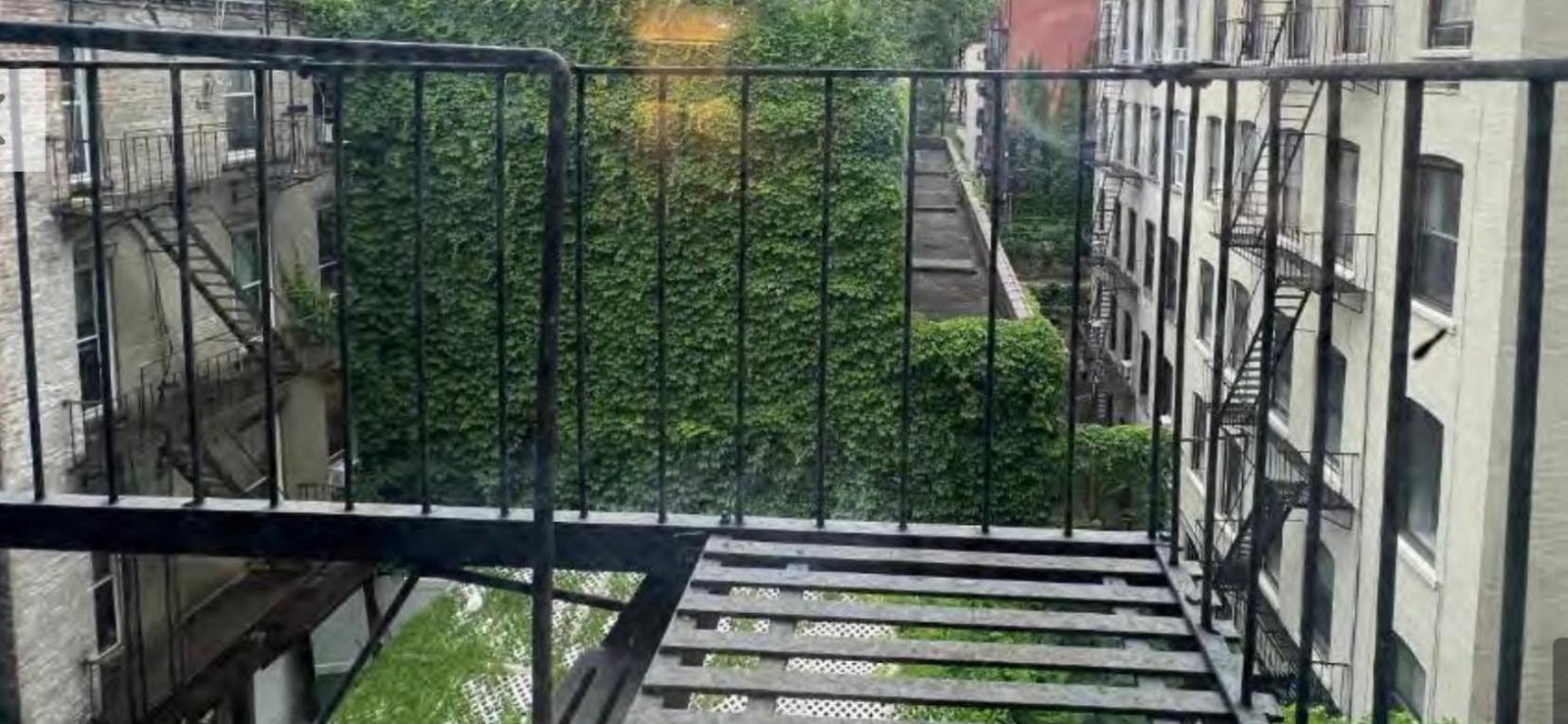 Cozy In Shared In Ues - Manhattan *